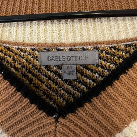 Cable Stitch Animal Print Jacquard Sweater - Picture 3 of 3